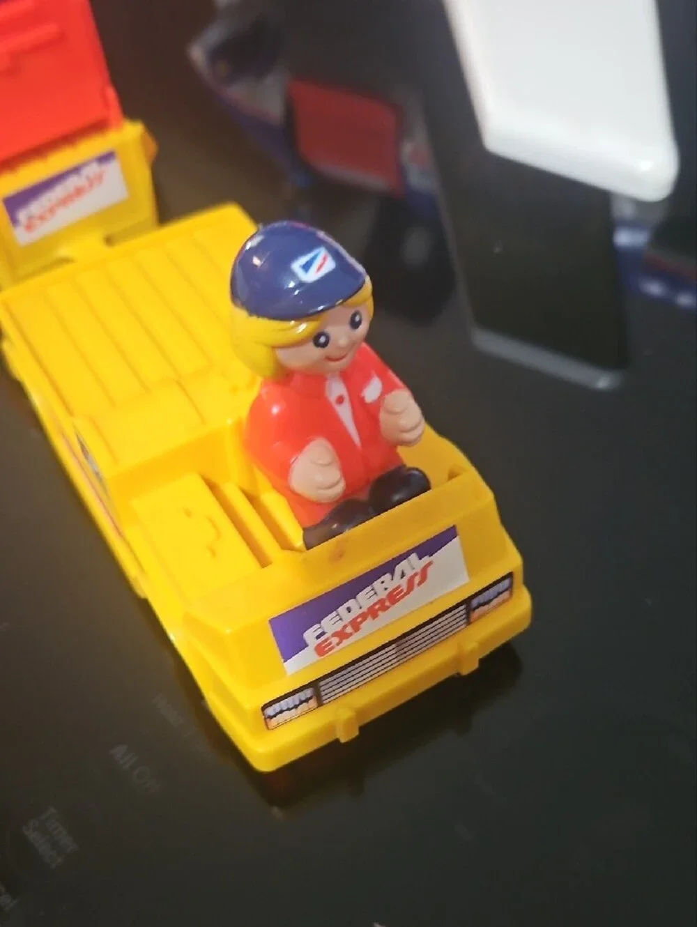 Vintage 1984 Playskool Federal Express Air Cargo Playset - Red, Blue & White